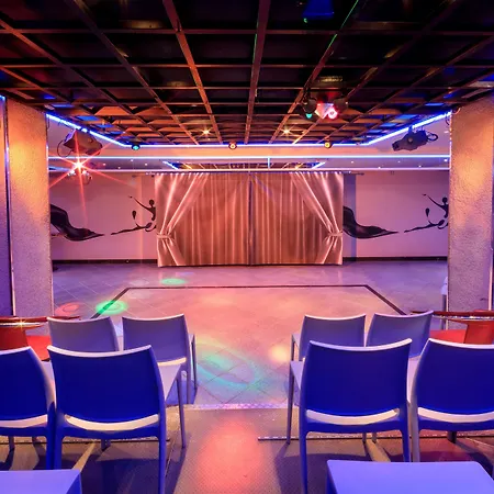 El Paradiso Θέρετρο Μεντόν