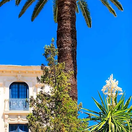 El Paradiso Station touristique 3*